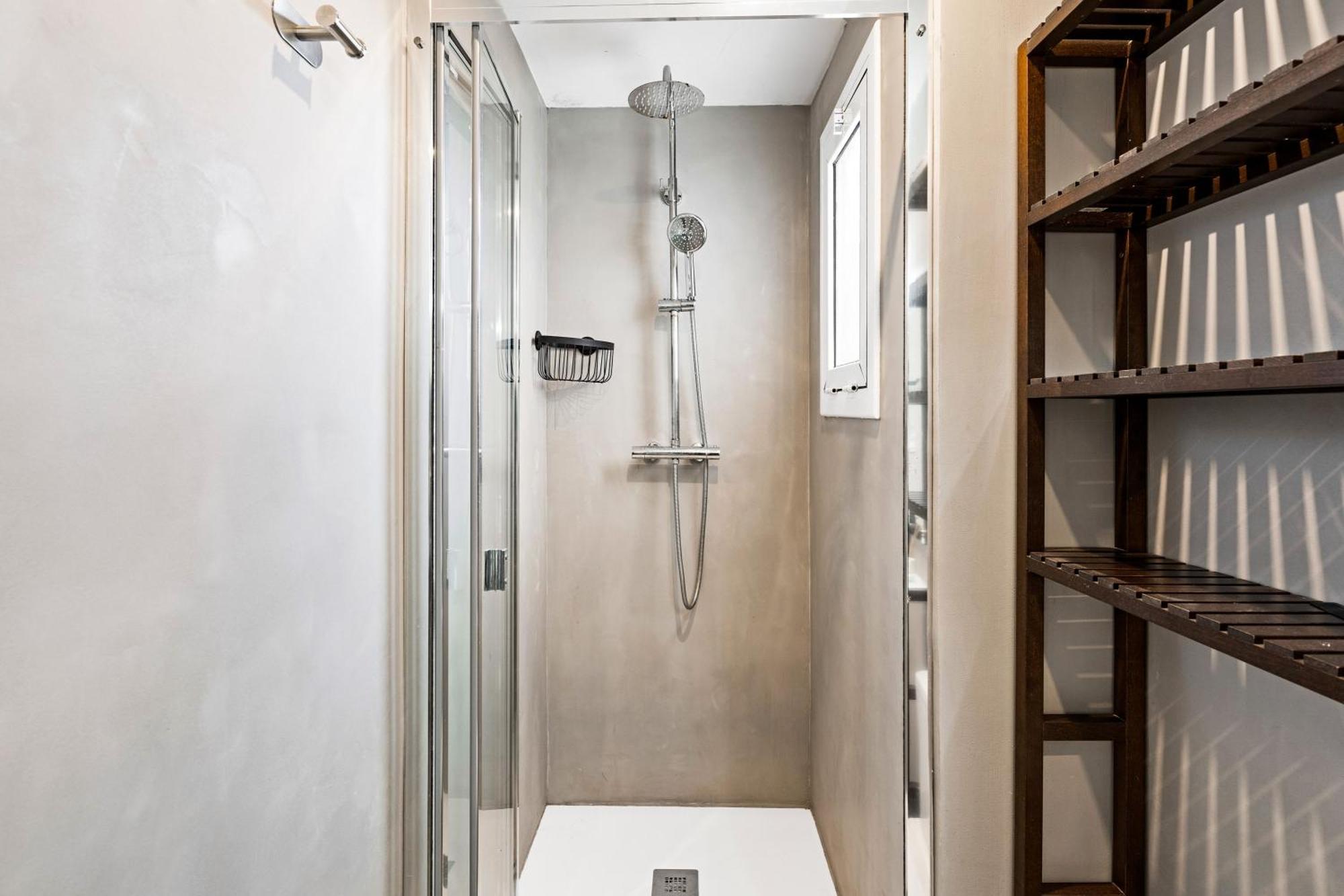 Charming 1br With Terrace Near El Carmel Barcelone