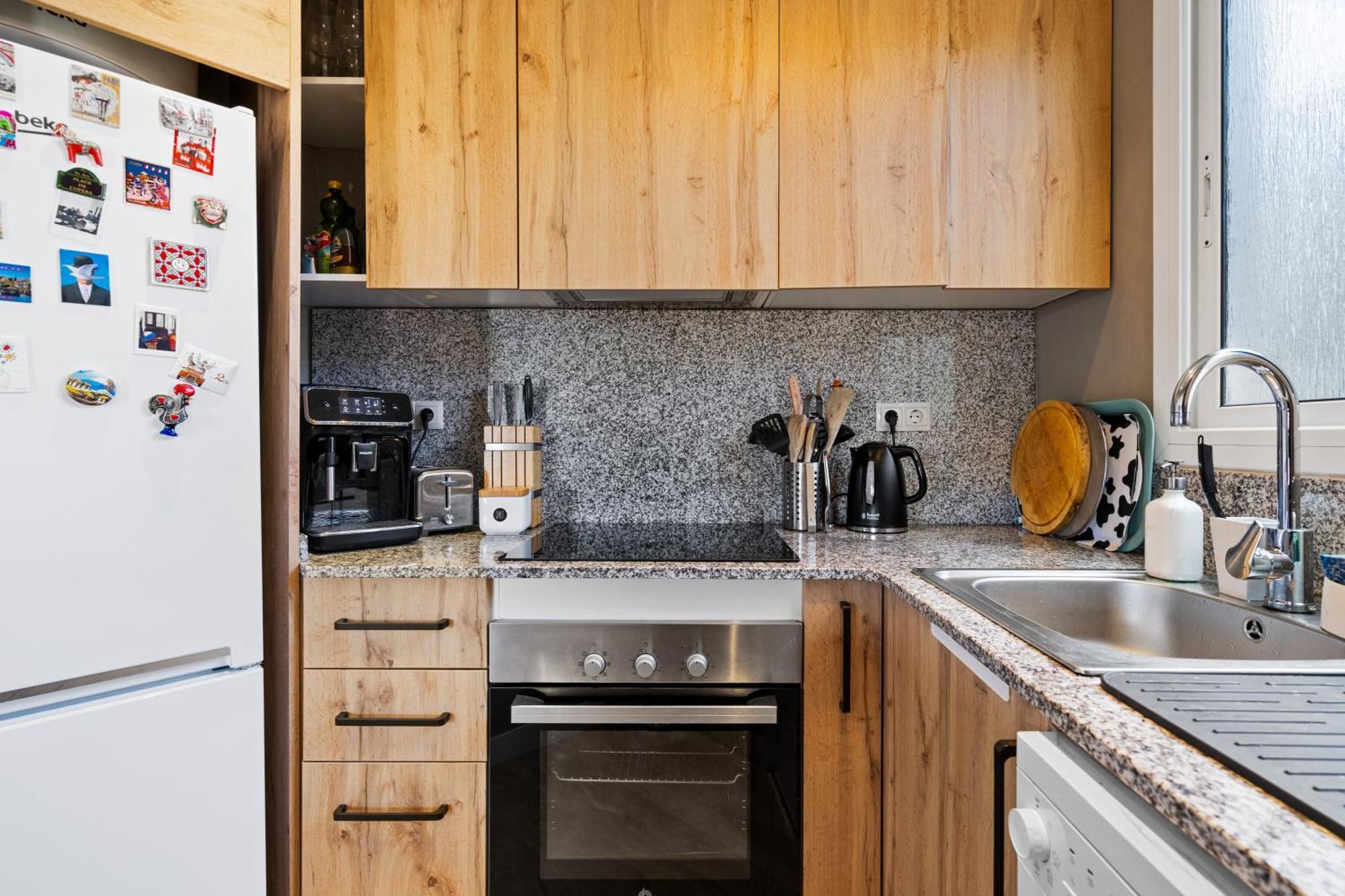 Appartement Charming 1br With Terrace Near El Carmel