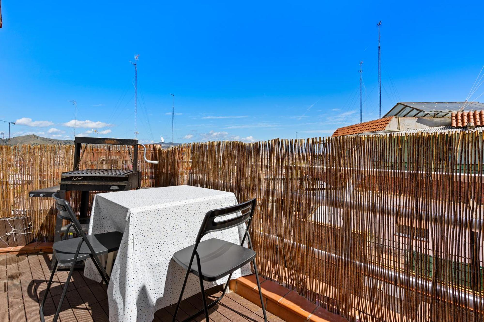 Charming 1br With Terrace Near El Carmel * Barcelone